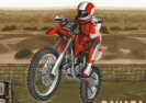 راكب الدراجة النارية في الصحراء Game